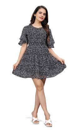 Women Fit And Flare Black Dress